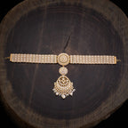 Kundan Tikka gorgeous Kundan Sheshphool for a wedding