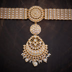 Kundan Tikka gorgeous Kundan Sheshphool for a wedding