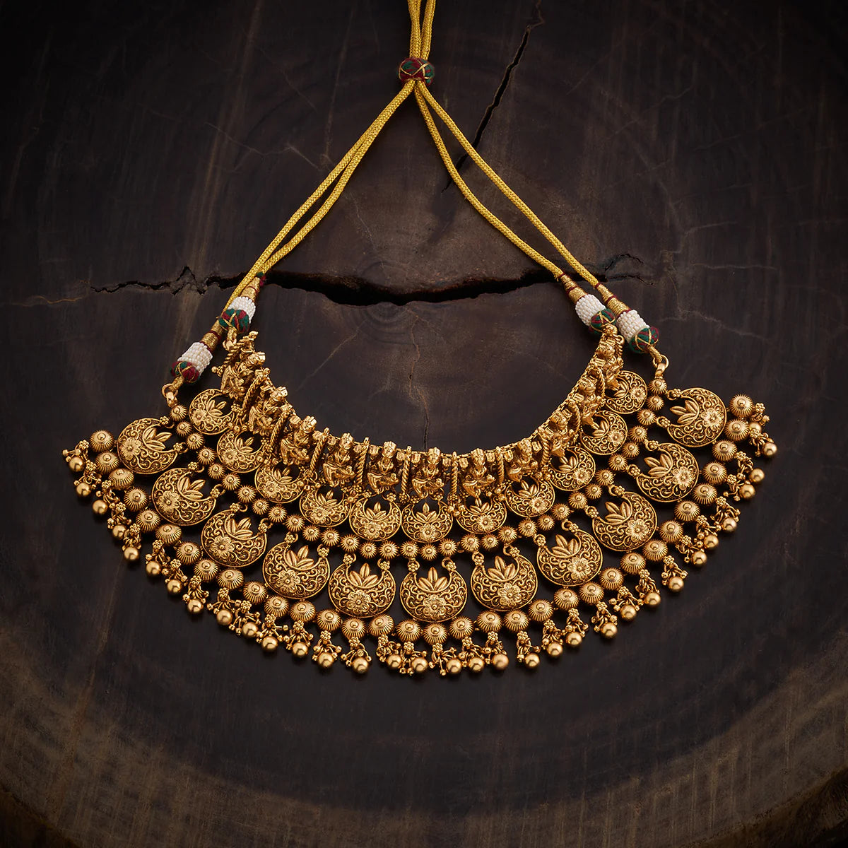 Antique Fashionable Necklace
