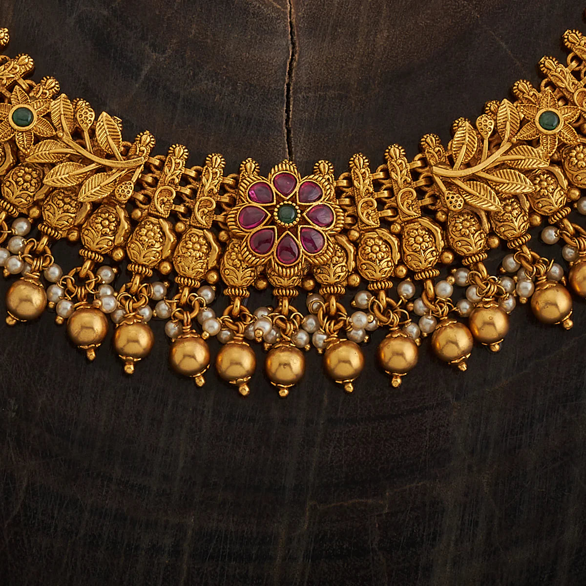 Flower Gold Antique Necklace