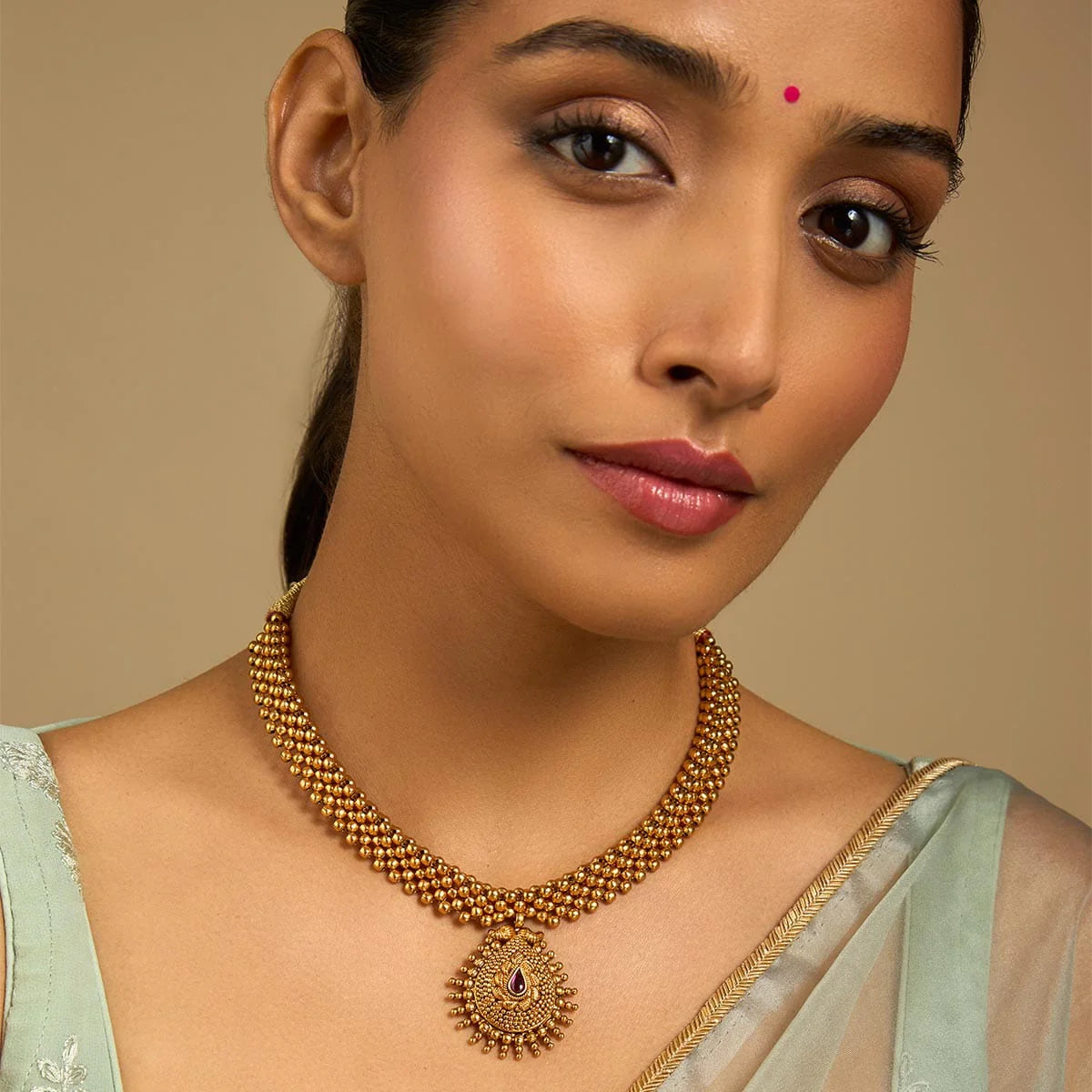 Antique Golden Stones Necklace