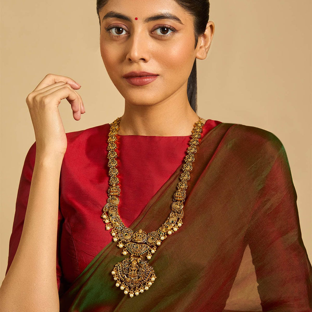 Synthetic Stones & Beads Antique Necklace