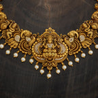 Antique Short Stylish Necklace