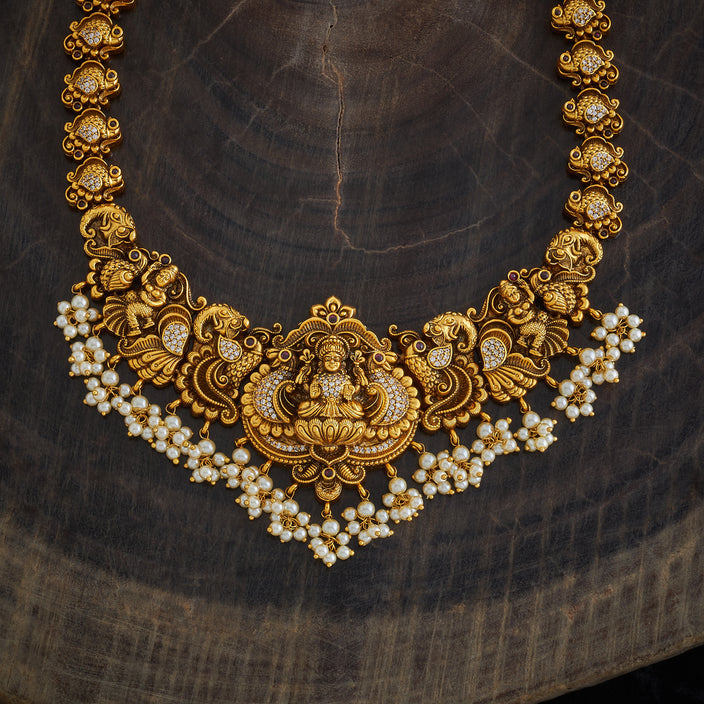 Antique White Beads Necklace