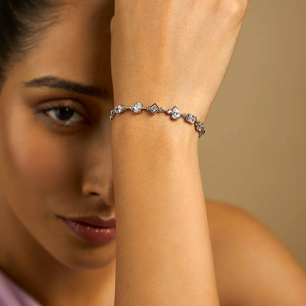 Zircon Bracelet 17