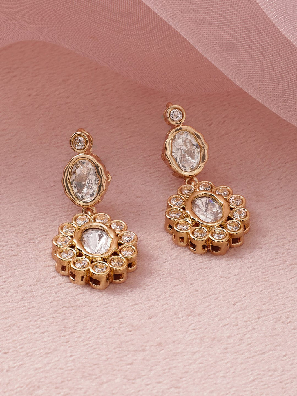 Gold Plated Kundan-Studded Traditional Necklace Set with Matching Earrings richness of traditional