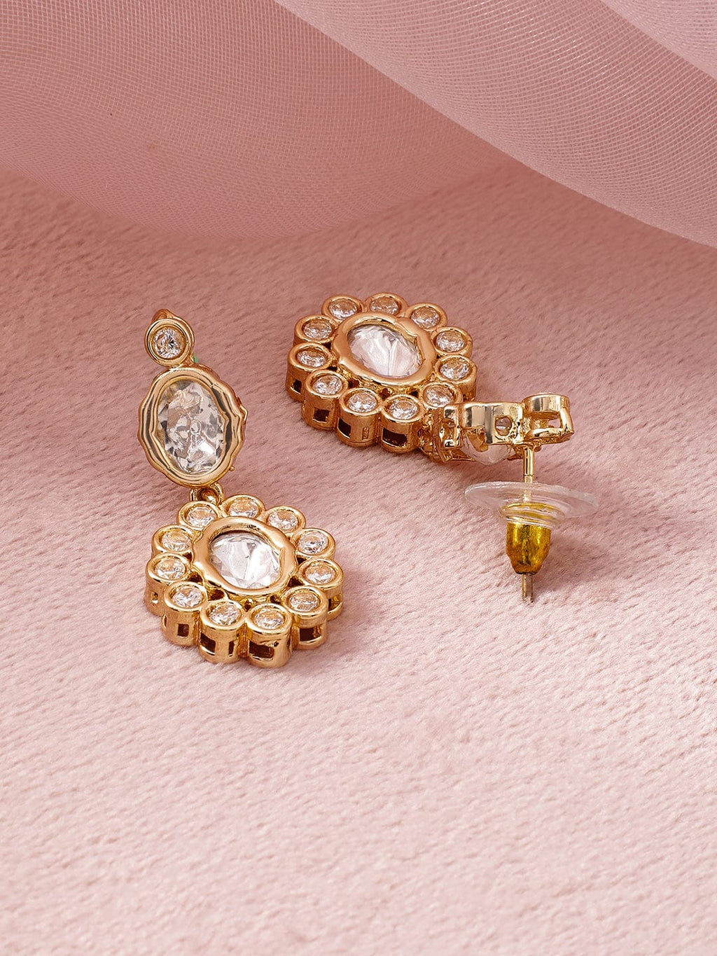 Gold Plated Kundan-Studded Traditional Necklace Set with Matching Earrings richness of traditional