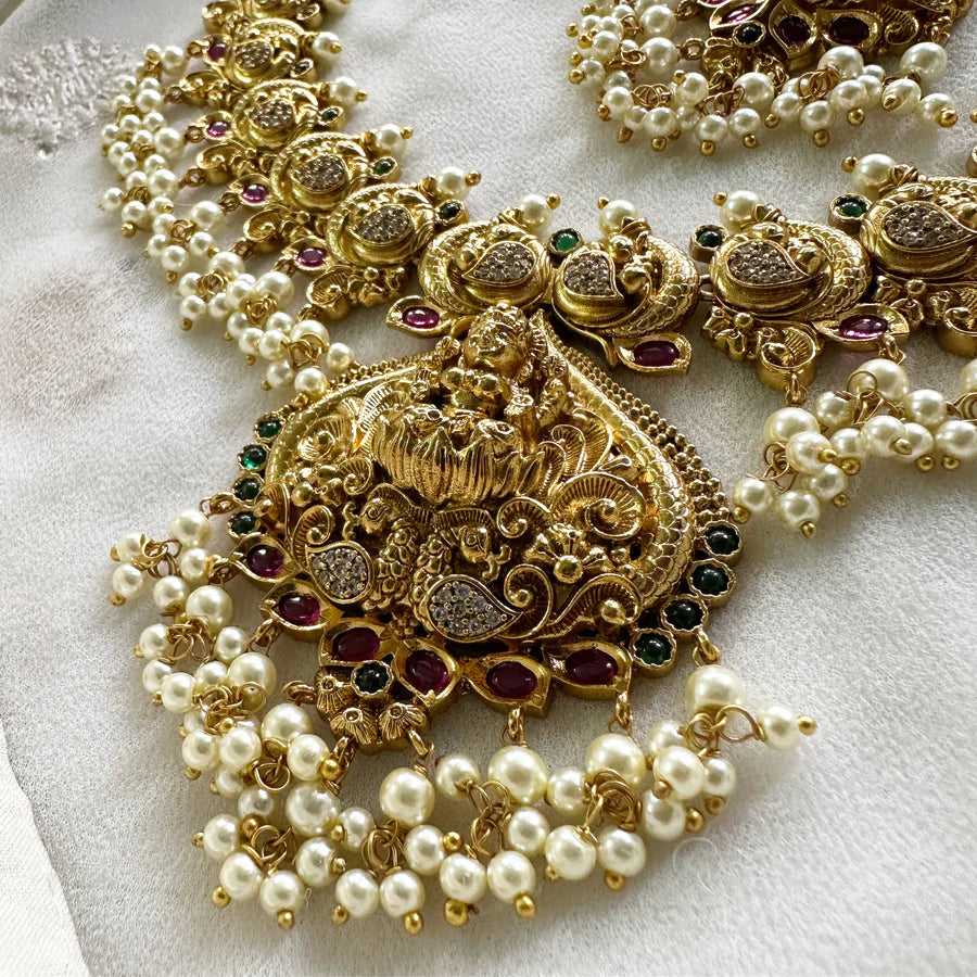 Antique Matte Lakshmi Peacock Pearl spike gutta set