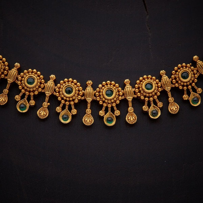 Green Stone Short Antique Necklace Set