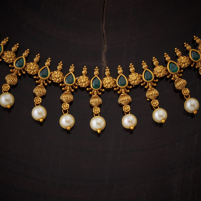 Antique White Stone Short Necklace Set