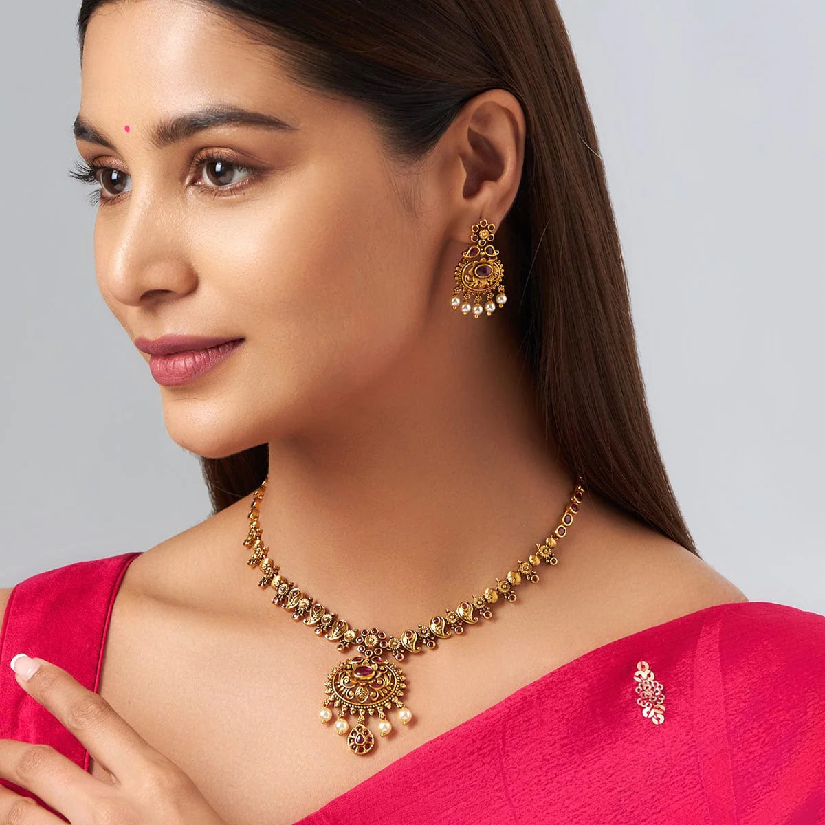 simple antique designs necklace