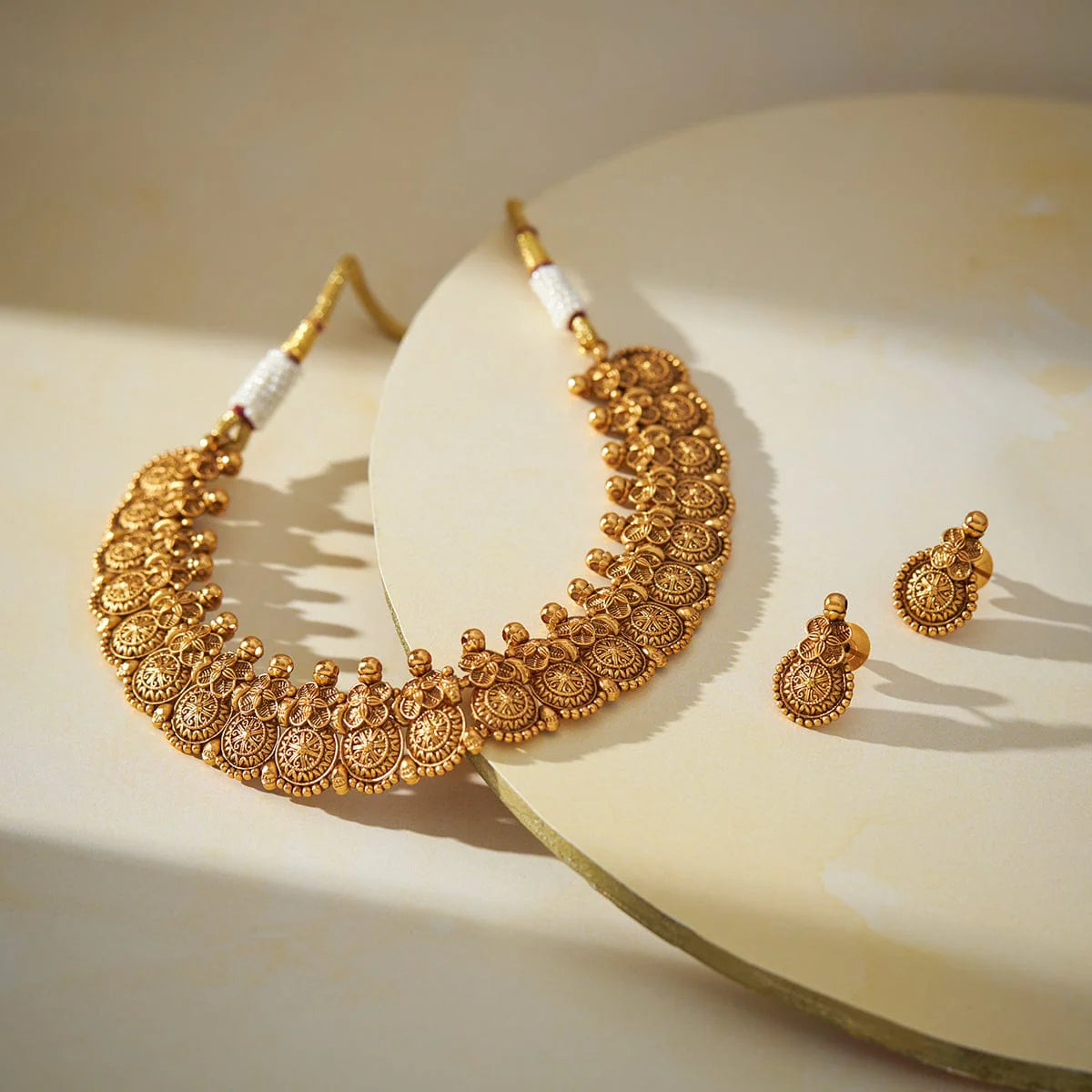 Bridesmaid Short Antique Necklace