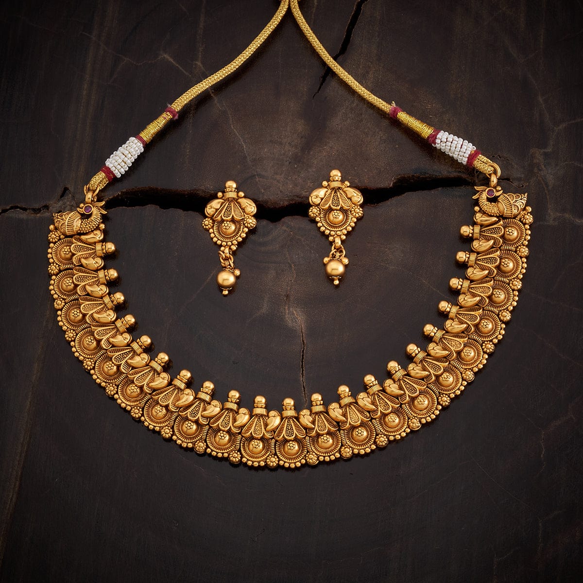 Traditional Gold Antique Necklace