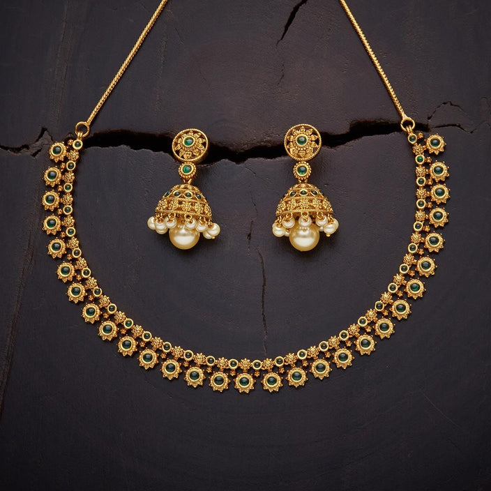 Short Gold Temple Antique Necklace Set