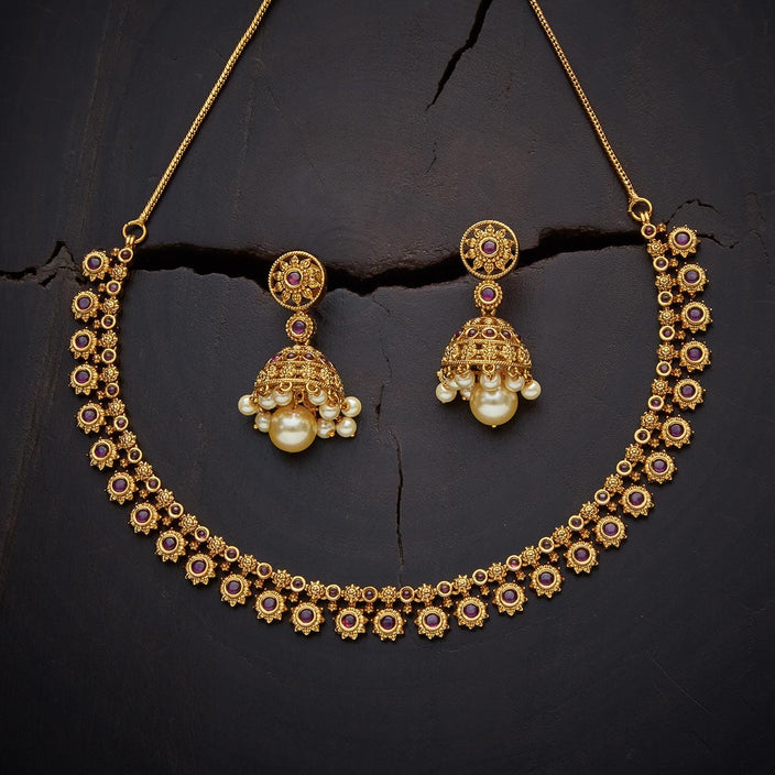 Short Gold Temple Antique Necklace Set