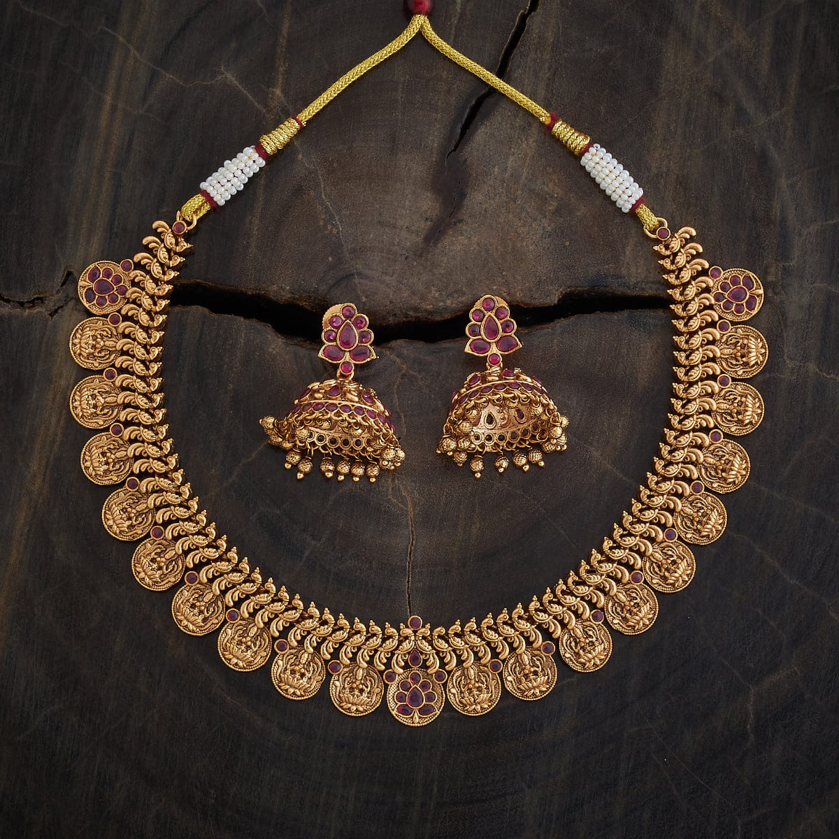 Red Stone Gold Antique Necklace