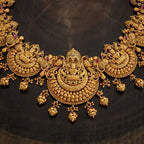 Traditional Gold Stones Antique Necklace Set