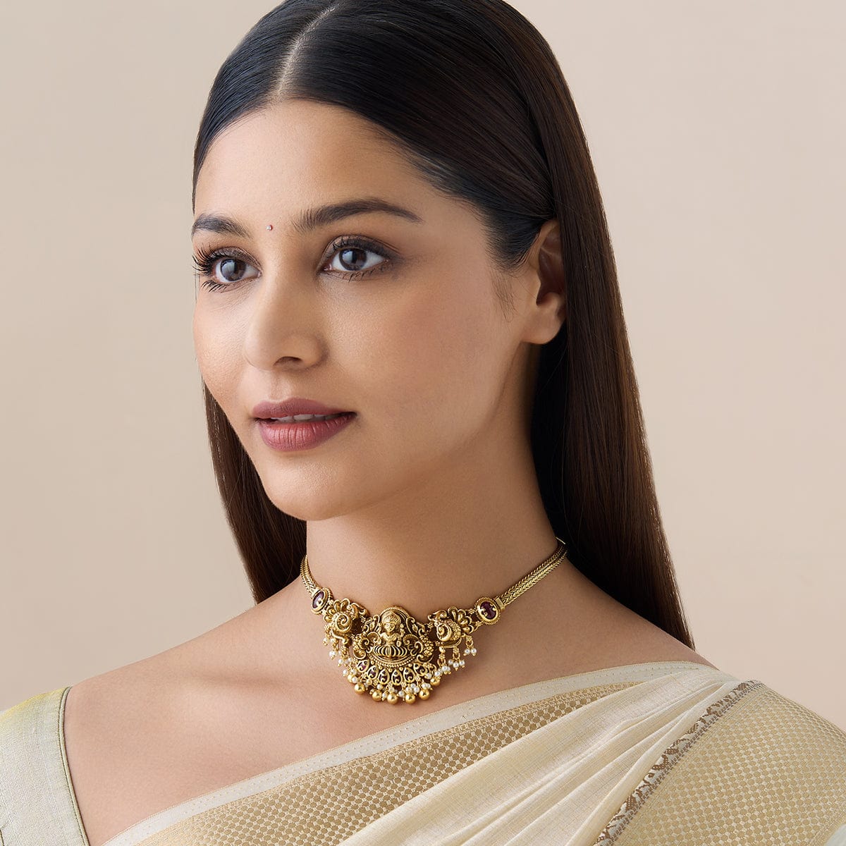 Antique Choker Short Necklace