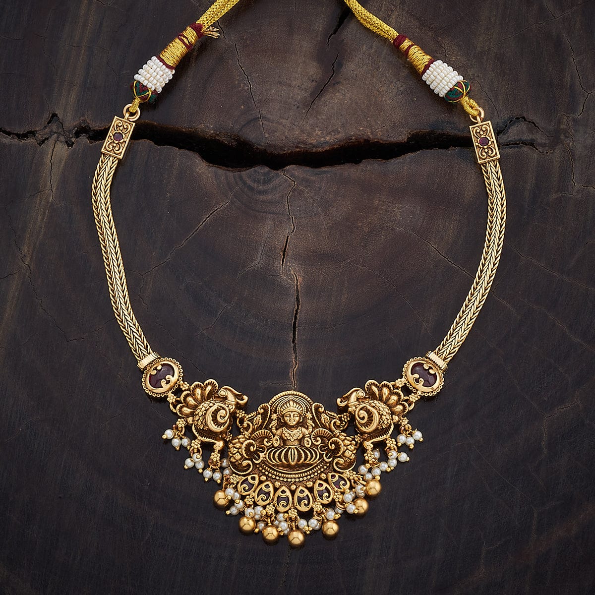 Antique Choker Short Necklace
