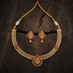 Pink Stone Short Antique Necklace