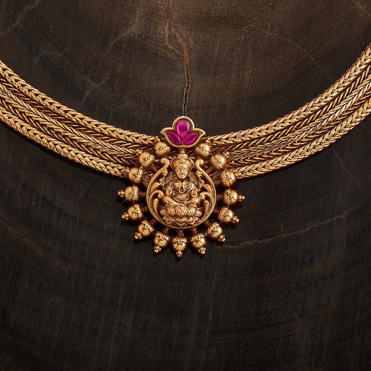 Pink Stone Short Antique Necklace