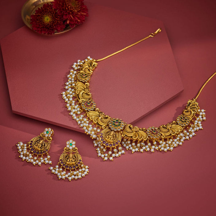 White Stone Gold Antique Necklace Set