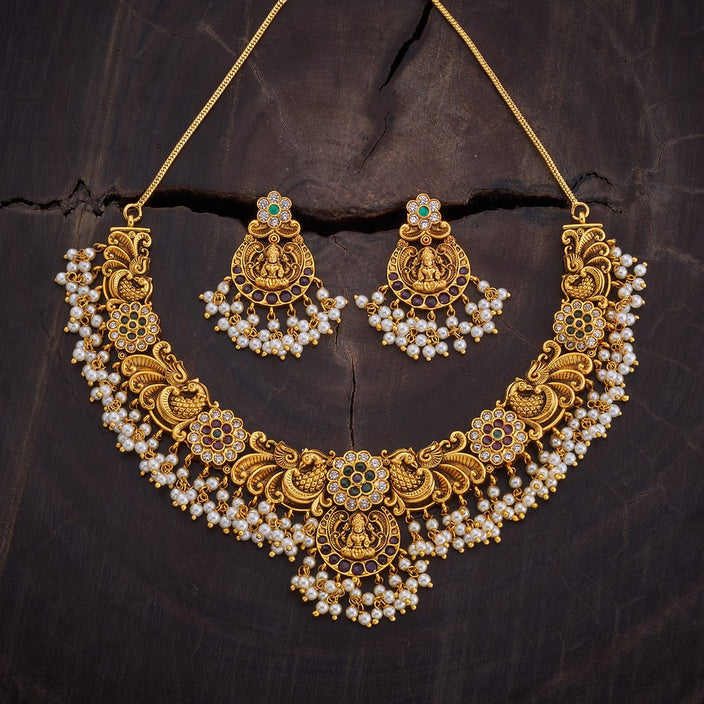 White Stone Gold Antique Necklace Set