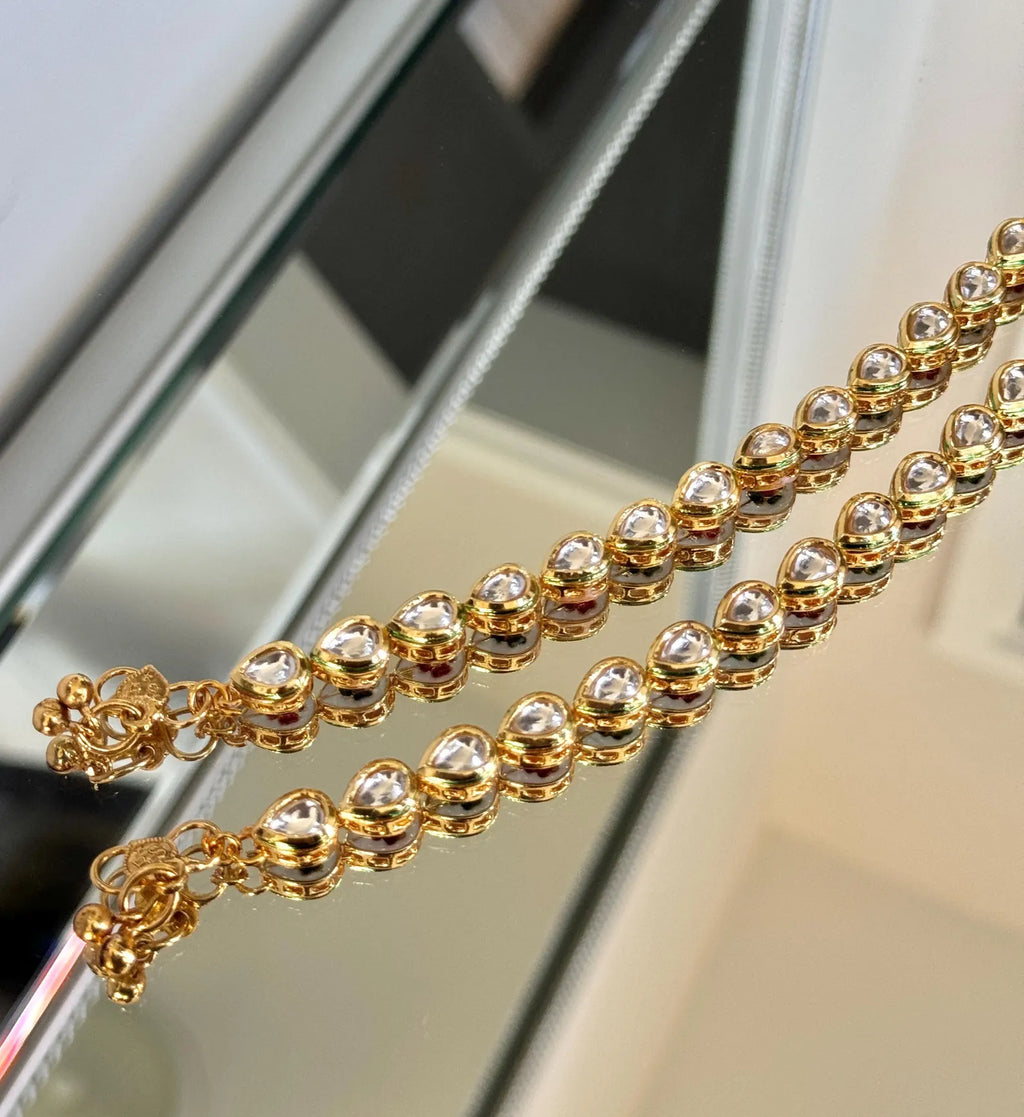 Kundan Classic Payal With Gold Plating and Bells  Indian Jewelry, Gold Kundan Anklet, Kundan Jhanjar, Kundan Sheeshphool, Gold Matha Patti