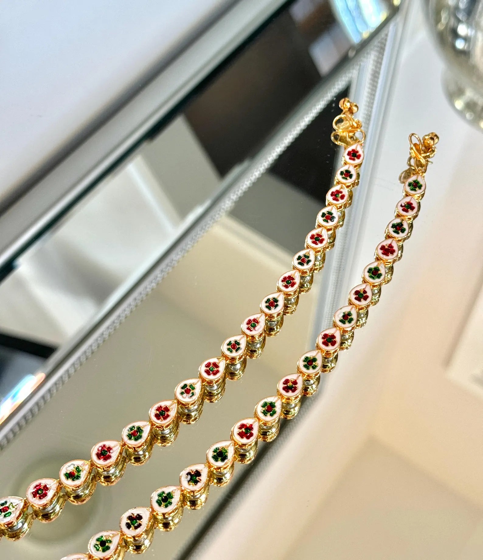 Kundan Classic Payal With Gold Plating and Bells  Indian Jewelry, Gold Kundan Anklet, Kundan Jhanjar, Kundan Sheeshphool, Gold Matha Patti