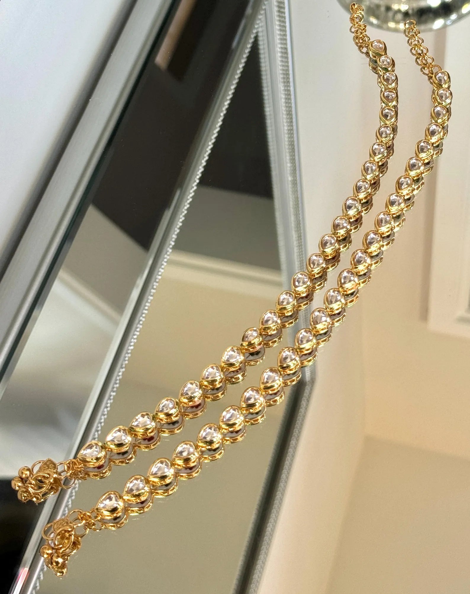 Kundan Classic Payal With Gold Plating and Bells  Indian Jewelry, Gold Kundan Anklet, Kundan Jhanjar, Kundan Sheeshphool, Gold Matha Patti