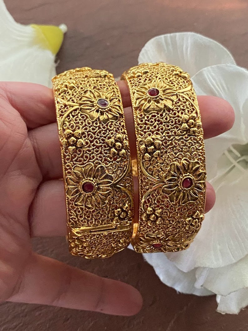 Buy Gold Bangles_ Indian Bangles_ Antique Gold Kada_ Openable Bangles_