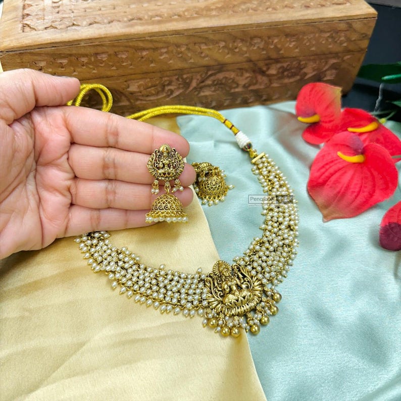 Golden Lakshmi Ji Kemp Stone Beaded Temple Necklace Set,
