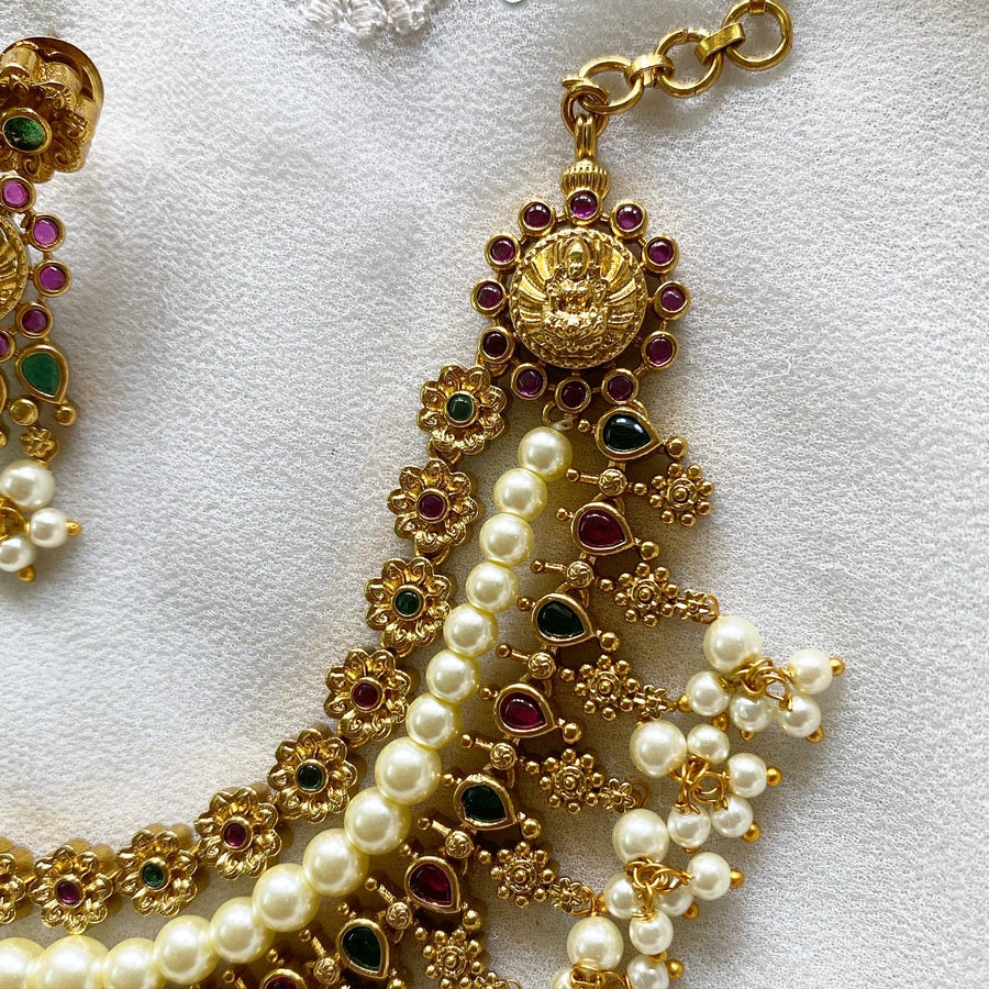 Antique matte Pearl layered short set