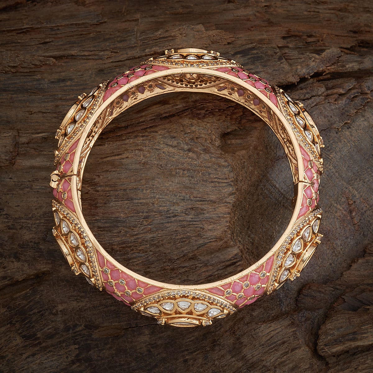 Kundan Bangle mesmerizing arrangement of Kundan stones
