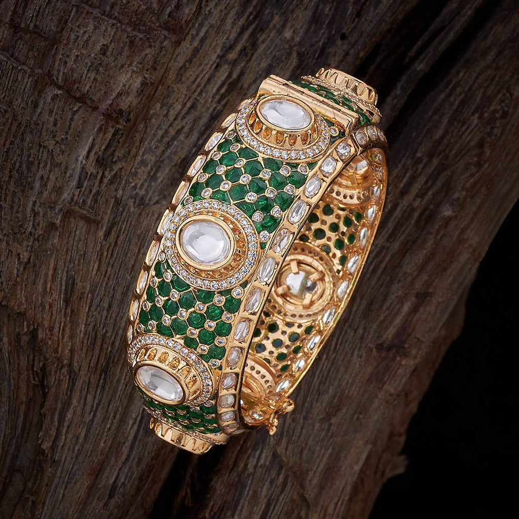 Kundan paired with other bangles