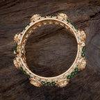 Kundan paired with other bangles