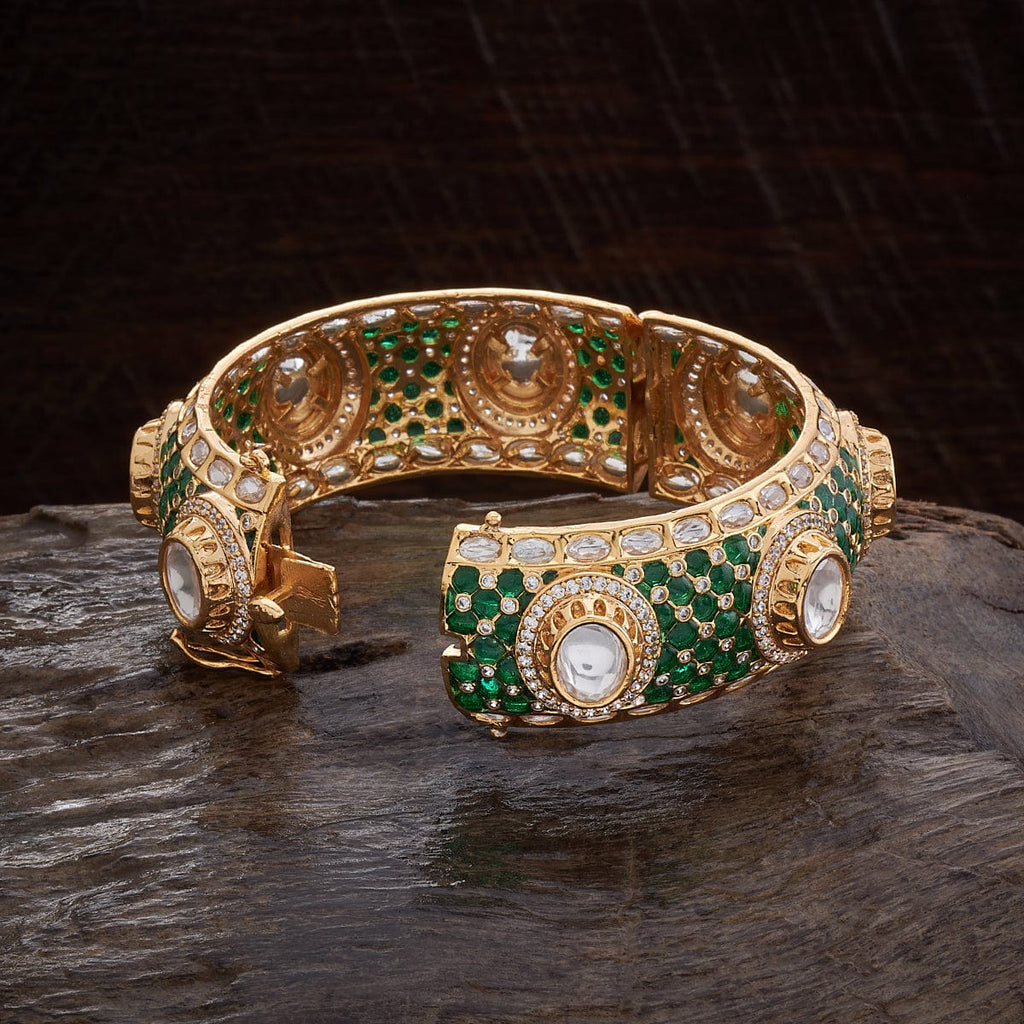 Kundan paired with other bangles