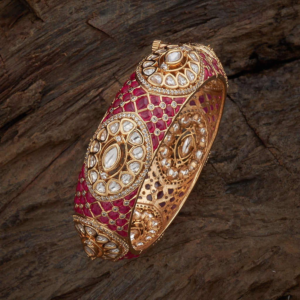 Kundan Bangle mesmerizing arrangement of Kundan stones