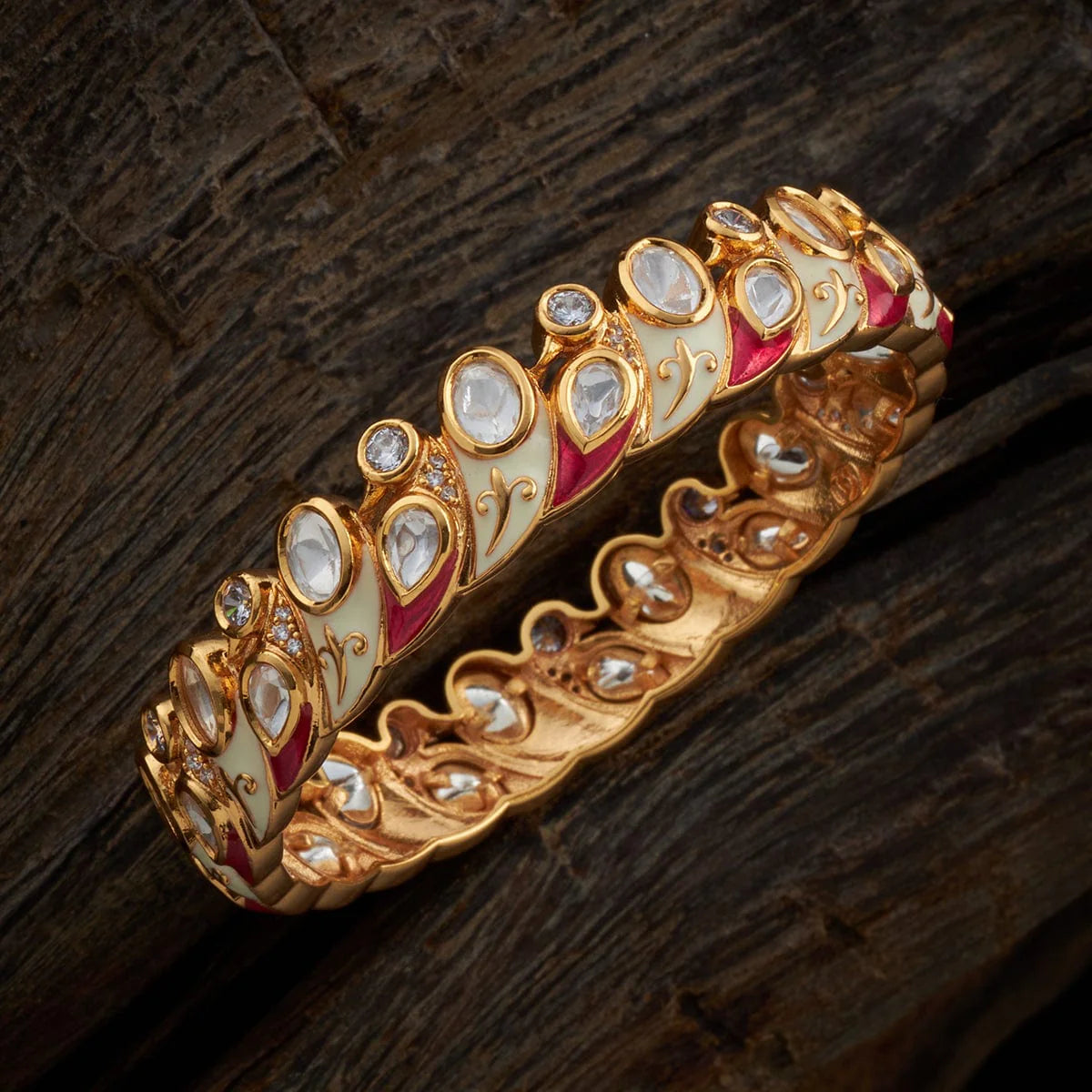 Kundan Bangle Kundan stones look dazzling