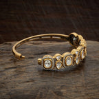 Kundan Kada Locking System