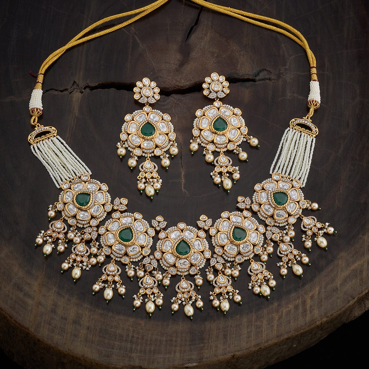 Kundan Necklace Introducing the dazzling