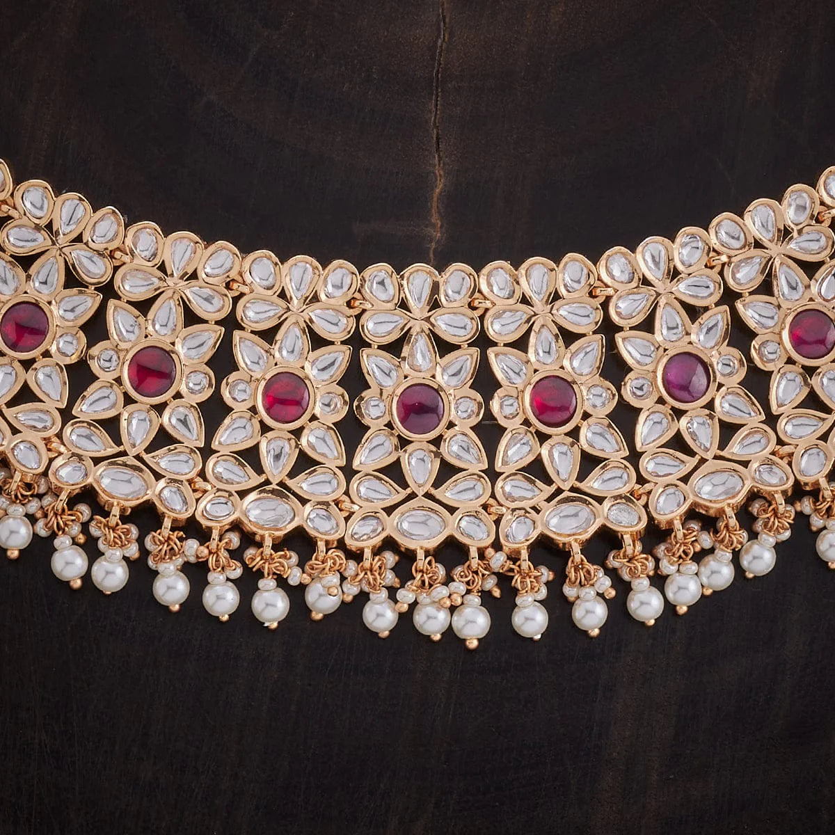 Kundan Necklace weighty appearance