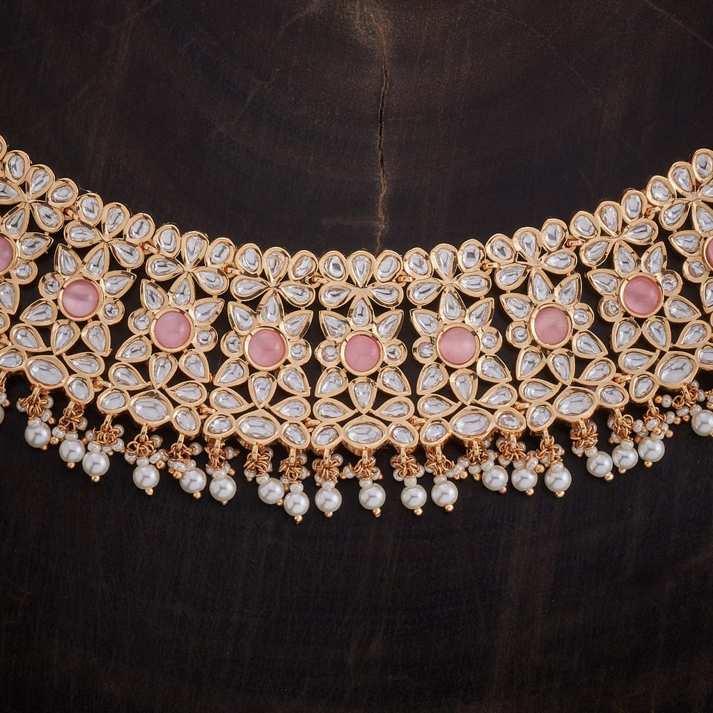Kundan Necklace weighty appearance