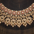 Kundan necklace crafted
