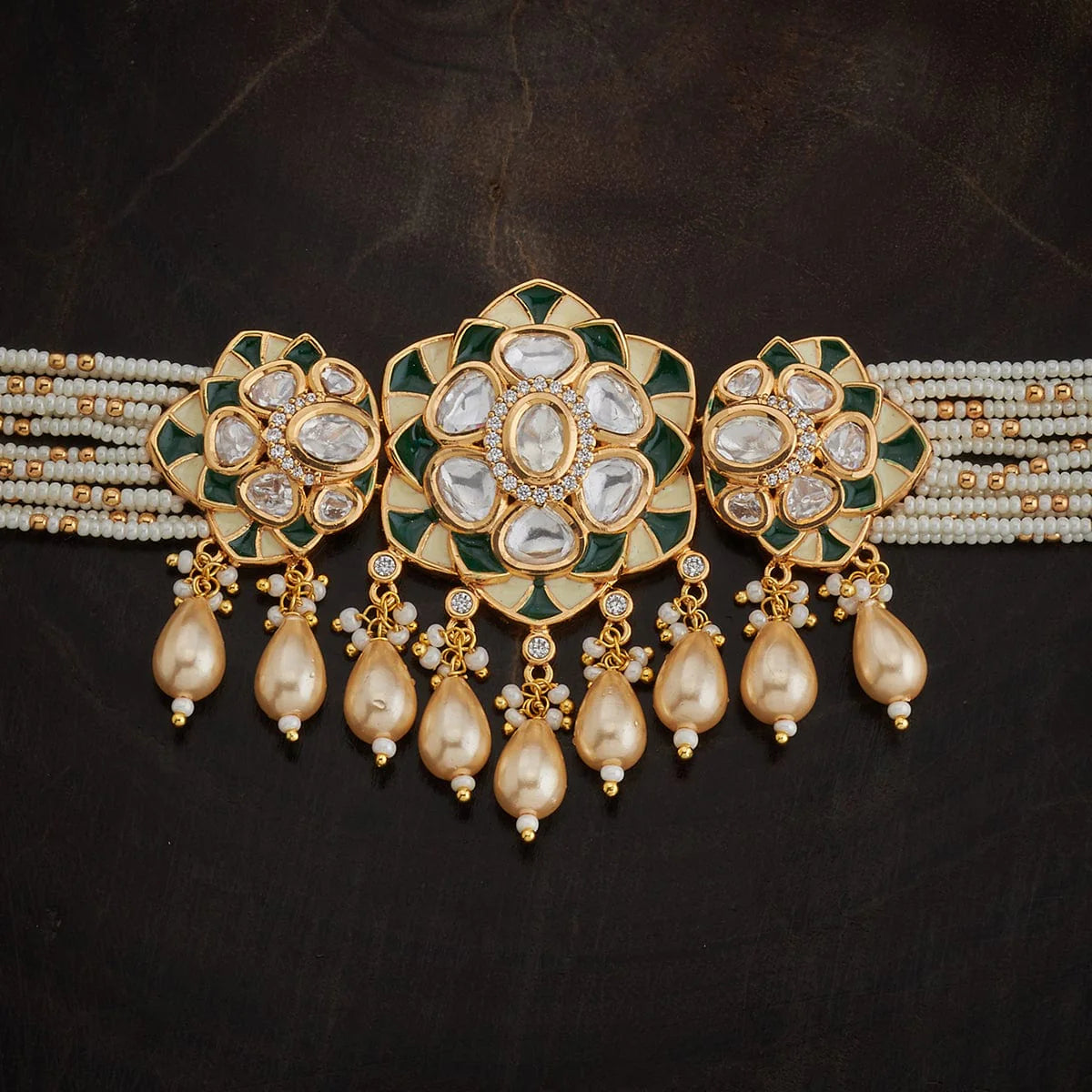 Kundan Necklace party outfit