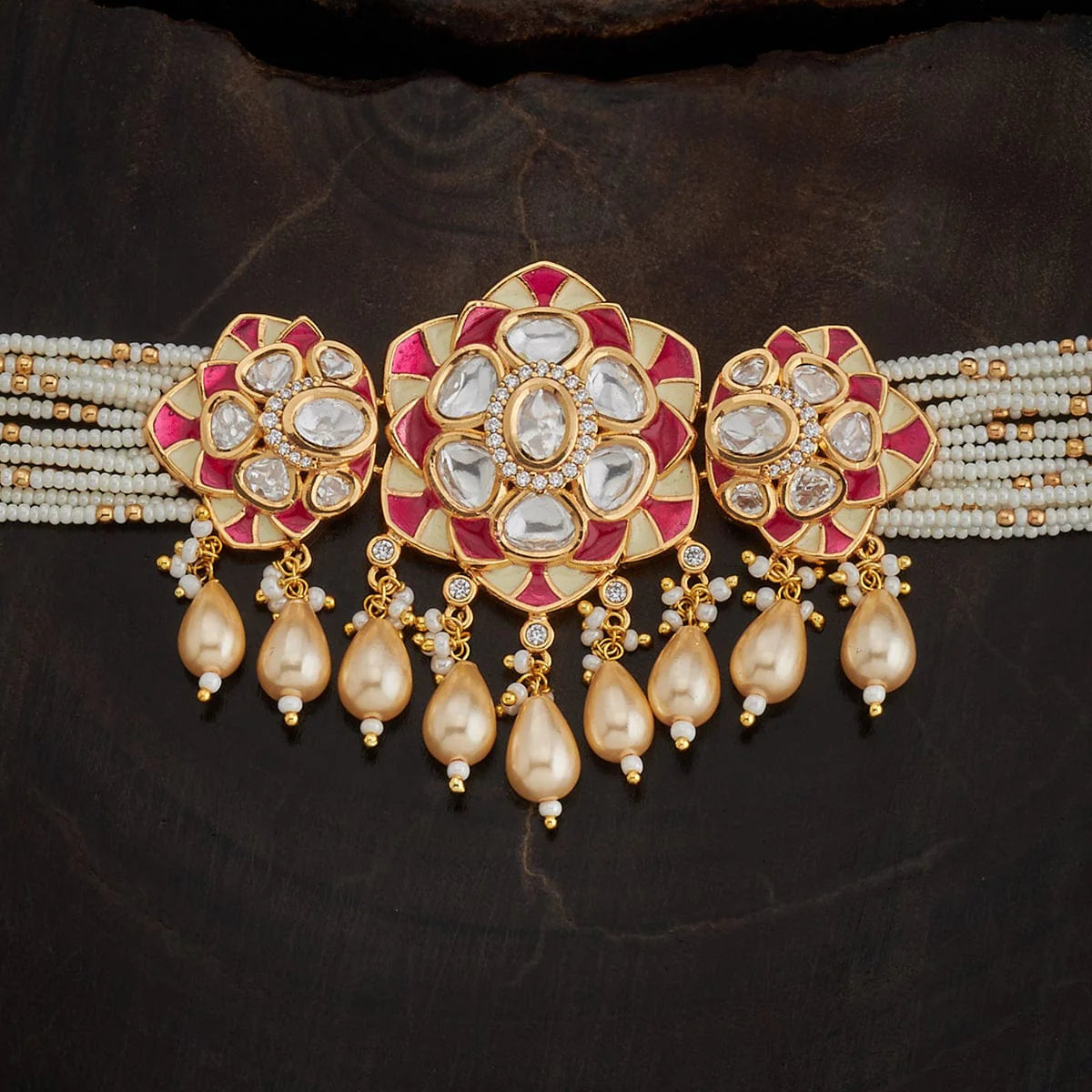 Kundan Necklace party outfit