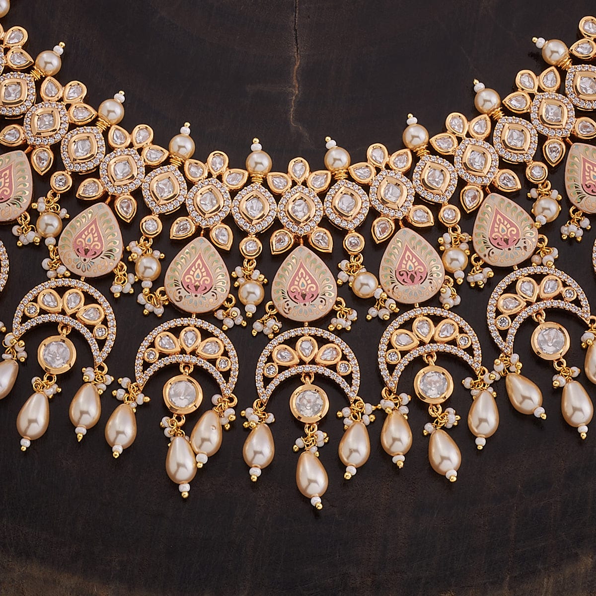 Kundan Necklace fashion statement