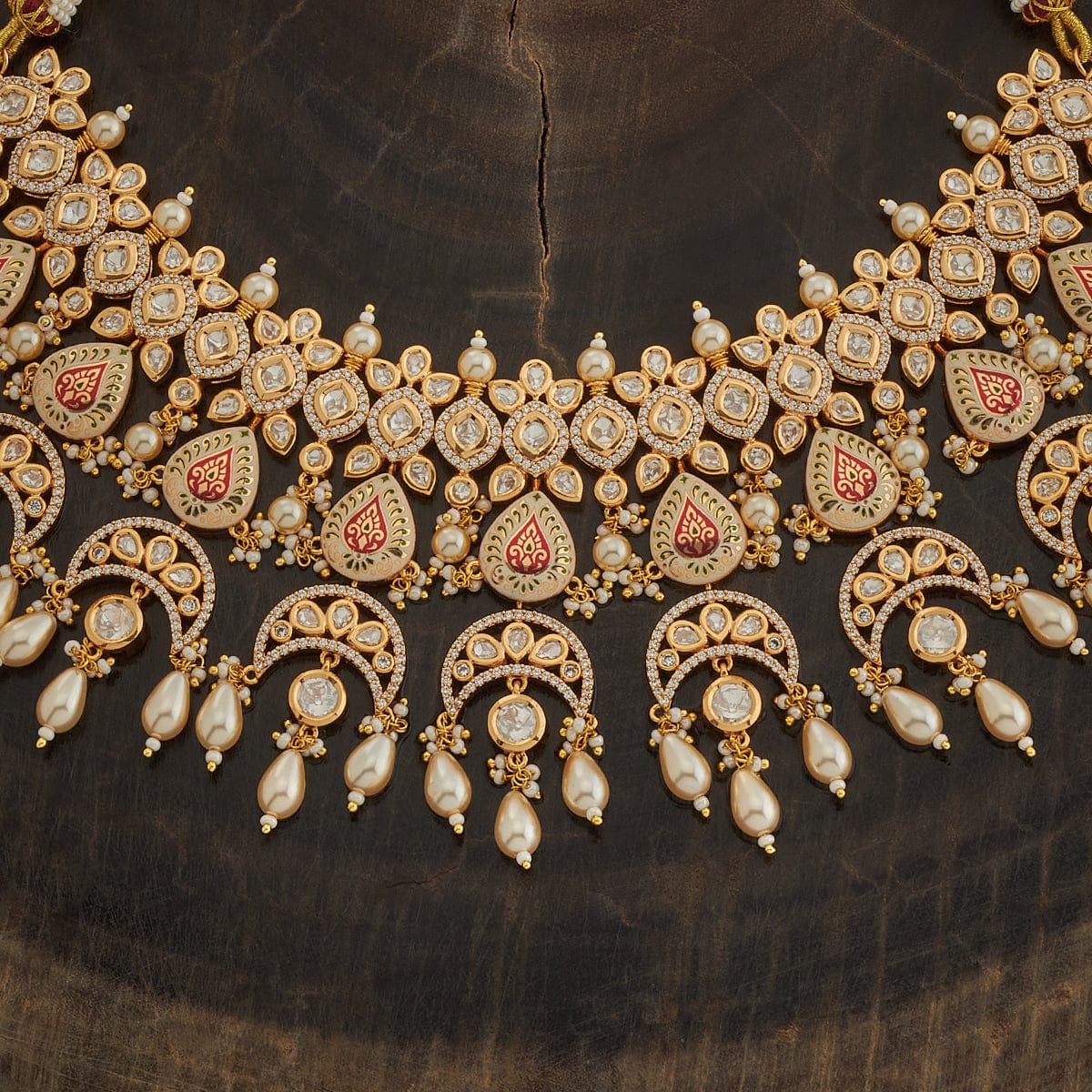 Kundan Necklace fashion statement