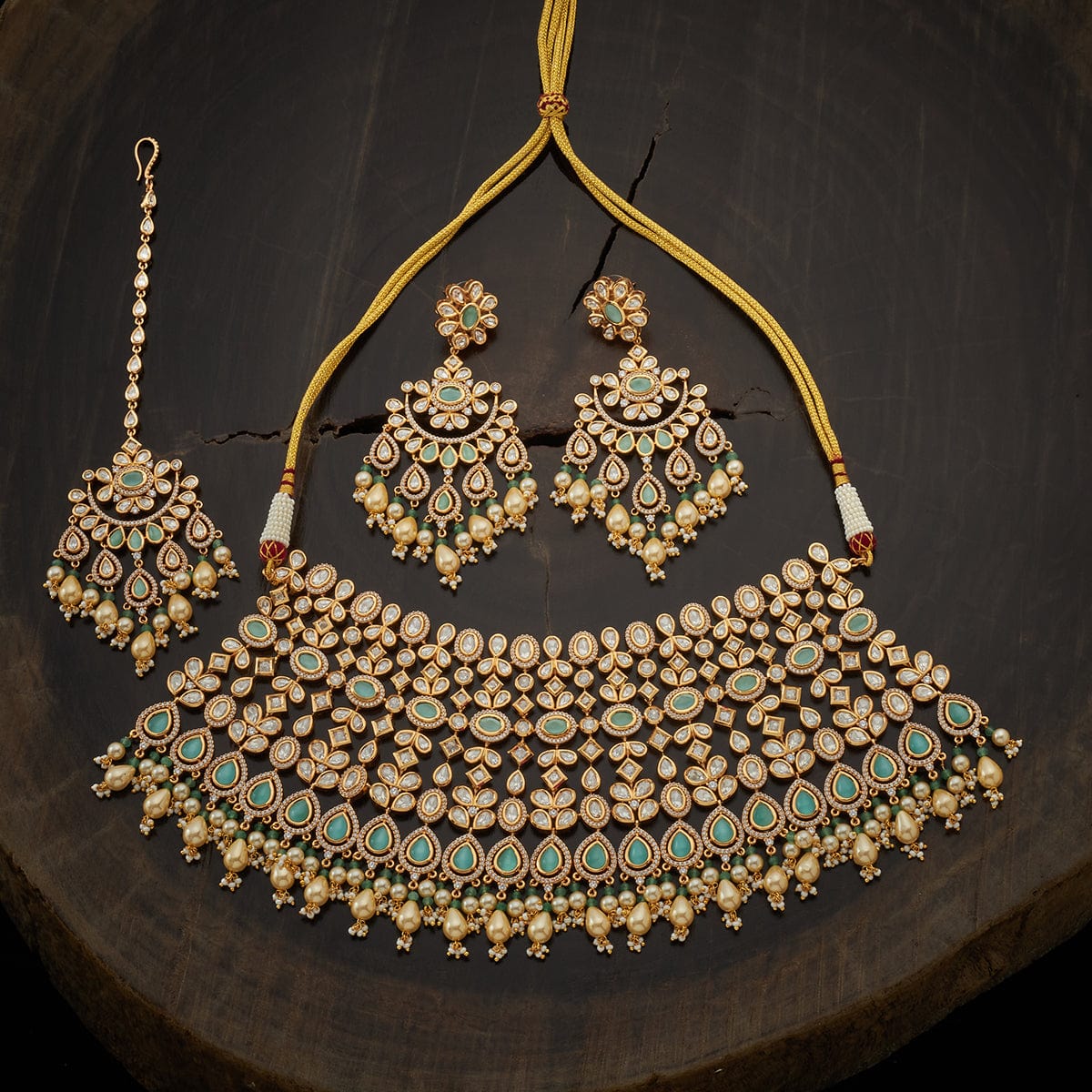 Kundan Necklace & Beads
