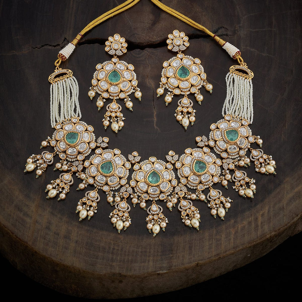 Kundan Necklace Introducing the dazzling